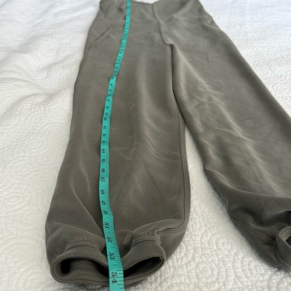 Lululemon Ease of it All V-Neck Jumpsuit
Grey Sage size 4 - Picture 11 of 16